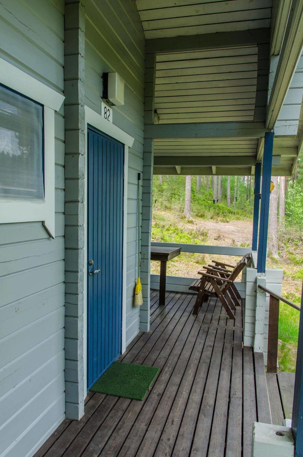 Ahvenlampi Camping 萨里耶尔维 外观 照片